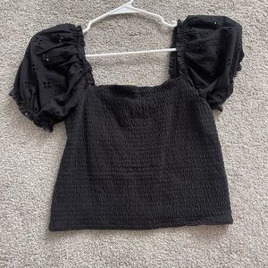 Ribbed black blouse